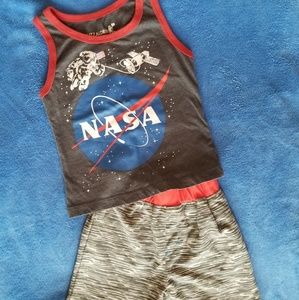 Set: NASA tank top and striped shorts